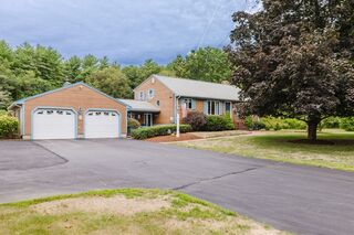 Photo of 848 N Main St Raynham, MA 02767