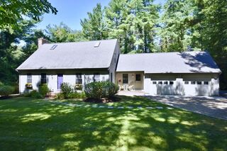Photo of 8 Abby Lane Mattapoisett, MA 02739