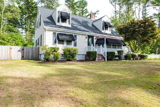 Photo of real estate for sale located at 461 Reed Rd Dartmouth, MA 02747