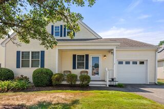 Photo of 7 Bisbee Dr Rochester, MA 02770
