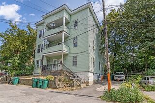 Photo of 21-23 Omena Pl Fitchburg, MA 01420