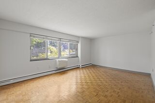 Photo of 1025 Hancock St Quincy, MA 02169