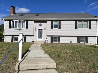 Photo of 381 Oxford No Auburn, MA 01501