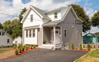 Photo of 4 Vernon Avenue Stoneham, MA 02180