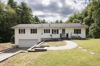 Photo of 149 Berry Corner Rd Charlton, MA 01507