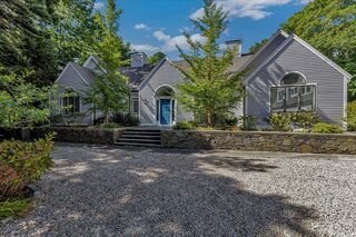 Photo of 100 The Paddock Cir New Seabury, MA 02649