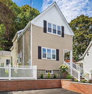 Photo of 7 Sawyer Crt Malden, MA 02148
