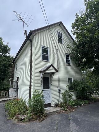 Photo of 22 Belknap Ct Concord, MA 01742