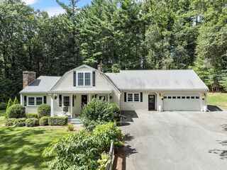 Photo of 58 Heywood Rd Sterling, MA 01564
