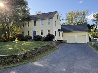 Photo of 291 Harvard Rd Bolton, MA 01740