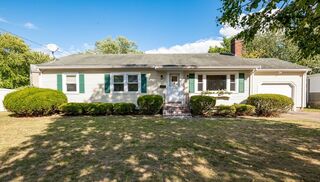 Photo of 26 Budleigh Ave Beverly, MA 01915