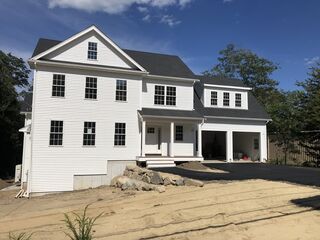Photo of 77 Pembroke St Kingston, MA 02364