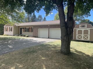 Photo of 28 Hillandale Rd Ashburnham, MA 01430