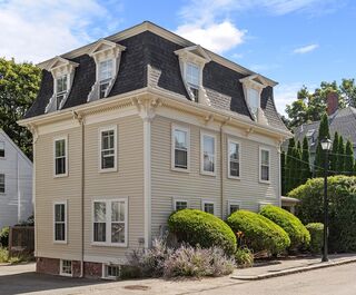 Photo of 16 North St Manchester, MA 01944