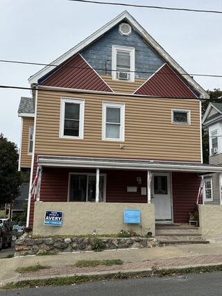 Photo of 33-35 Southside Ave Lynn, MA 01905
