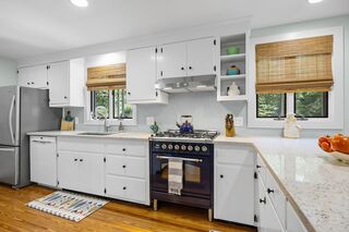 Photo of 436 Santuit Newtown Rd Marstons Mills, MA 02648