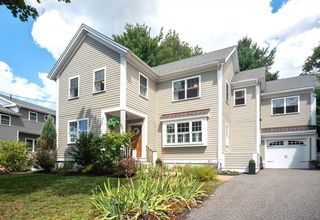 Photo of 50 Hathaway Cir Arlington Heights, MA 02476