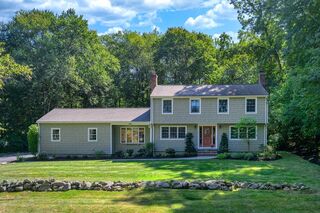 Photo of 14 High Street Southborough, MA 01772