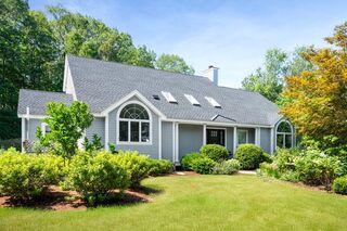 Photo of 41 Fellows Rd Ipswich, MA 01938