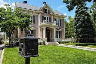 Photo of 65 Central St Andover, MA 01810