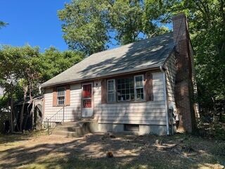 Photo of 87 Dexter Road Marion, MA 02738