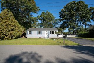 Photo of 9 Nottingham Rd Oxford, MA 01540