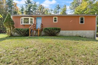 Photo of 31 Shirley Rd Townsend, MA 01469