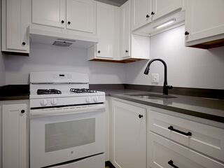 Photo of 9 Kenmar Dr Billerica, MA 01821