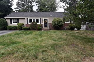 Photo of 369 Pond St Rockland, MA 02370