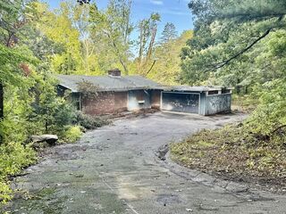 Photo of 28 Cherry St Shrewsbury, MA 01545