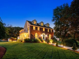 Photo of 4 Cunningham Lane Milton, MA 02186