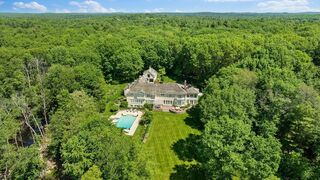 Photo of 26 Longmeadow Dr Westwood, MA 02090