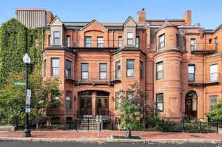 Photo of real estate for sale located at 232 W Newton Street South End, MA 02116