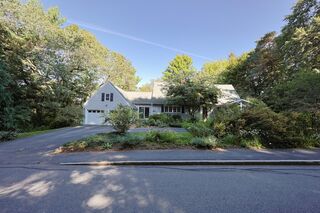 Photo of real estate for sale located at 180 Chestnut St Andover, MA 01810