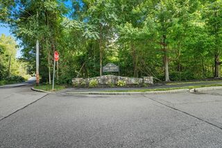 Photo of real estate for sale located at 12 Birchbrush Ln Worcester, MA 01606