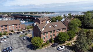 Photo of 126 Merrimac Newburyport, MA 01950