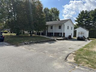 Photo of 67 Lincoln Lane Dracut, MA 01826