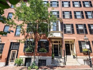 Photo of 133 Myrtle St Boston - Beacon Hill, MA 02114