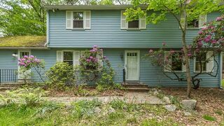 Photo of 37 Moonpenny Dr Boxford, MA 01921