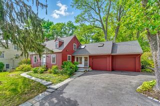 Photo of 22 Burlington St Lexington, MA 02420