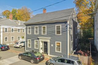 Photo of 12 Howard St Salem, MA 01970
