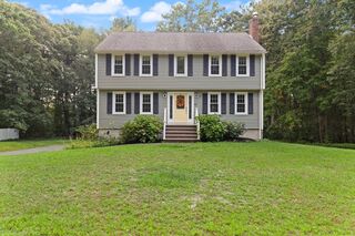 Photo of real estate for sale located at 40 Agostino Dr Wilmington, MA 01887