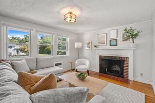 Photo of 143 Howe St Natick, MA 01760