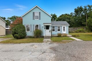 Photo of 1 Carlton Ct Oxford, MA 01540