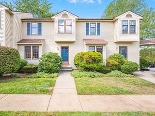 Photo of 261 Apache Way Tewksbury, MA 01876