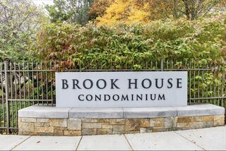 Photo of 44 Washington St Brookline, MA 02445