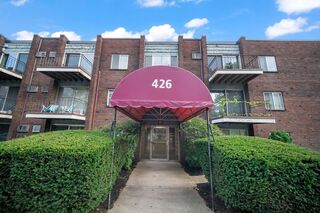 Photo of 426 Pleasant St Malden, MA 02148