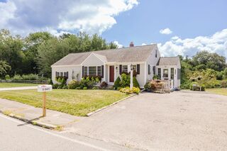 Photo of real estate for sale located at 20 Gault Road Wareham, MA 02576