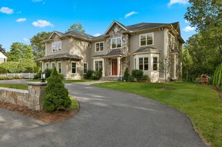 Photo of 6 Norwich Rd Wellesley, MA 02481