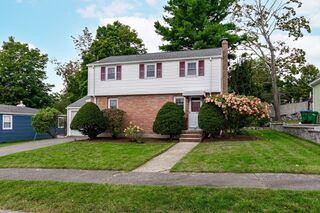 Photo of 26 Robinson Rd West Medford, MA 02155